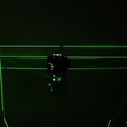 16-редов лазерен нивелир на 360 градуса - ELIARD.BG